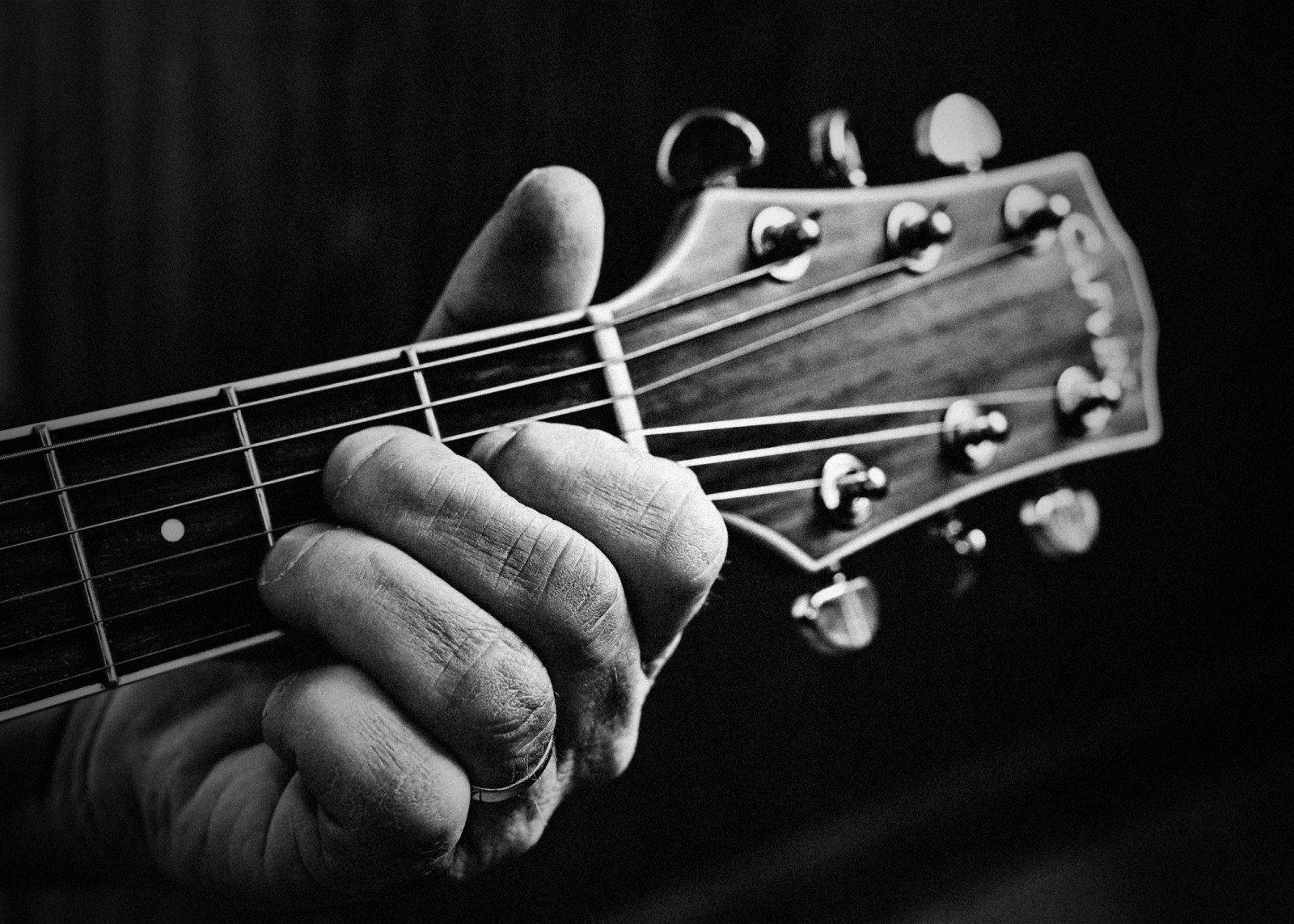 Combien De Temps Pour Jouer De La Guitare Comment Jouer les Doubles Croches à la Guitare ? | Superprof